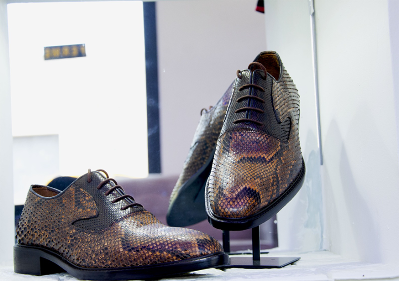 Brown Sumatran python Oxford classic Men's shoes – Image 3