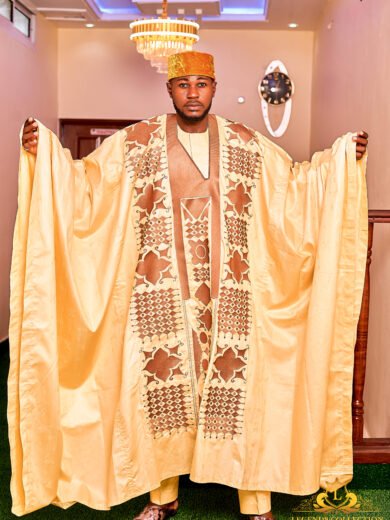 African men's clothing gold color three pieces with bazin riche embroidery