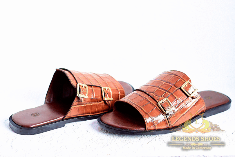 ✨ Classic Brown Crocodile Leather Sandals – Elegance Redefined ✨
