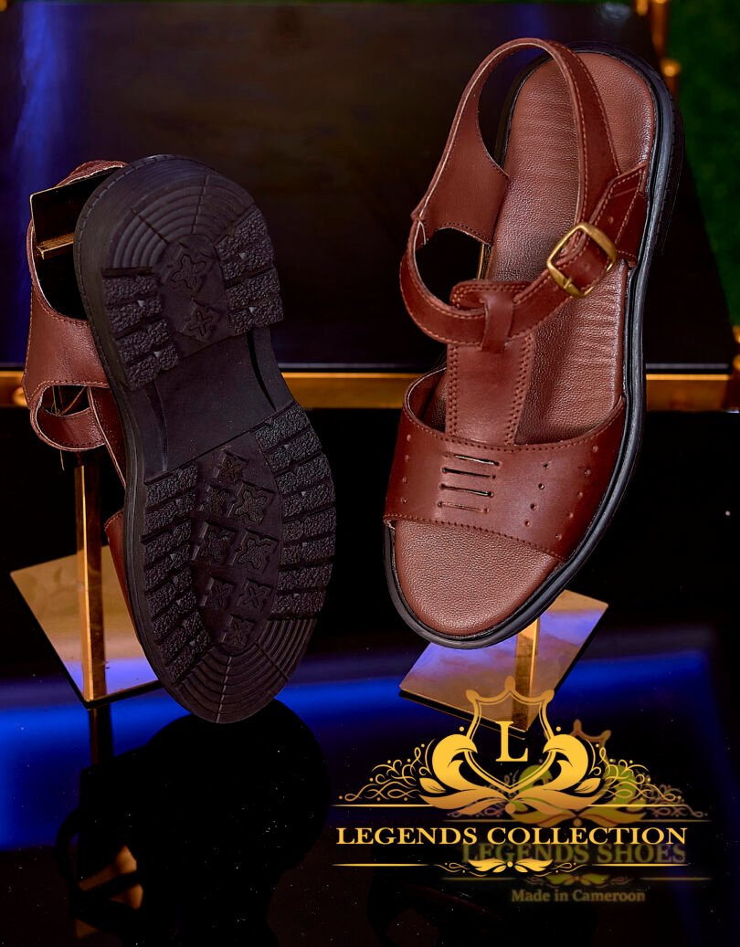 Dark brown school sandals for girls – Image 2