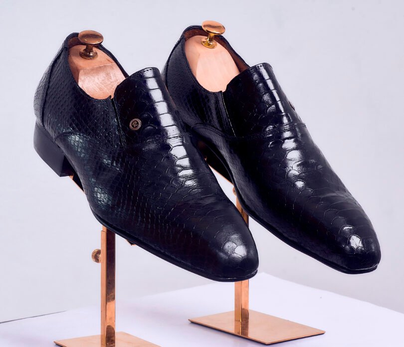 🔥 Classic Black Elegance – Artificial Leather Shoes 👞✨ – Image 3