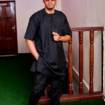 Black men's saillon set